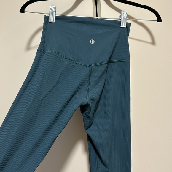 LuluLemon Align Ribbed High-rise Leggings - Picture 2 of 5